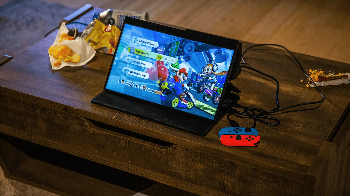 Duex Float portable extra screen for gamming